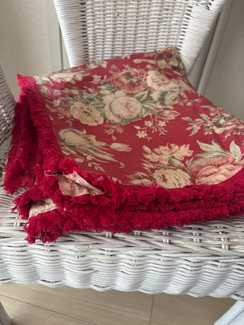 赤い花柄フリンジ付き クロス ファブリック アンティーク フランスアンティーク 赤い花柄フリンジ付き クロス ファブリック アンティーク フランス