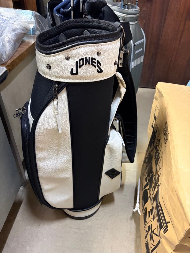 美品　JONES RIDER ゴルフバッグ ブラック/ホワイト JONES RIDER ゴルフバッグ ブラック/ホワイト JONES RIDER ゴルフ