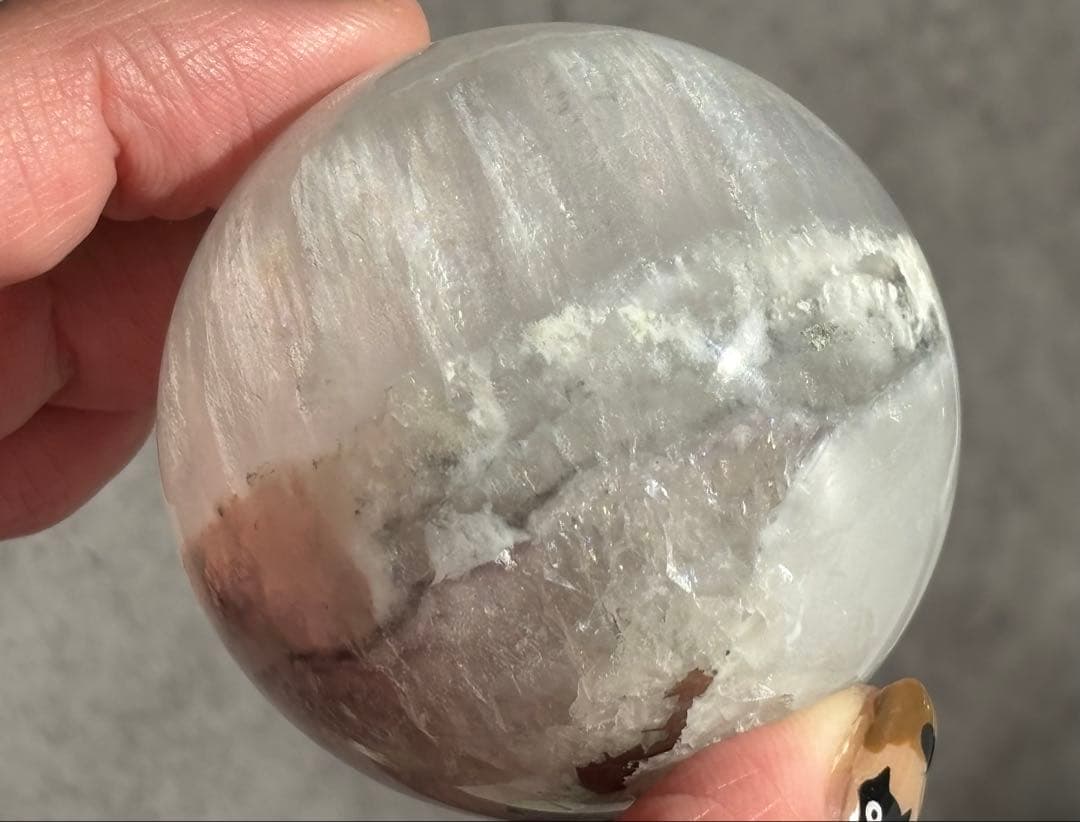 《虹きらめく＊セリサイトinフローライト（パイライト共生）》