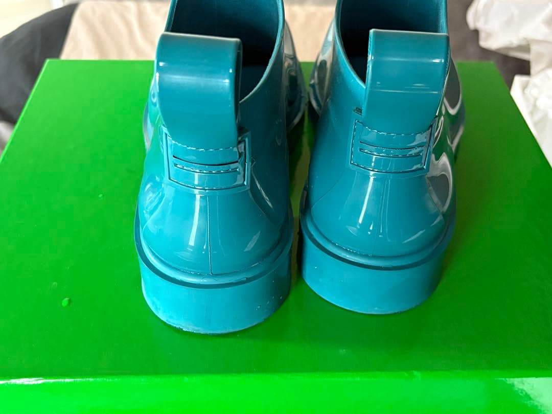 ボッテガヴェネタ ラバーブーツ ターコイズ