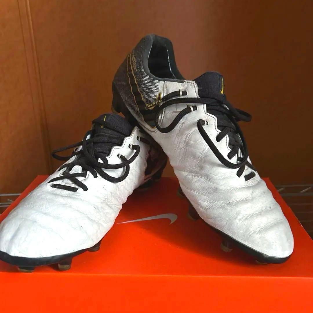 【最終セール】TIEMPO LEGEND7 ティエンポ　ACC プレー用　袋付 最終セール】TIEMPO LEGEND7 ティエンポ ACC プレー用 袋付 NIKE