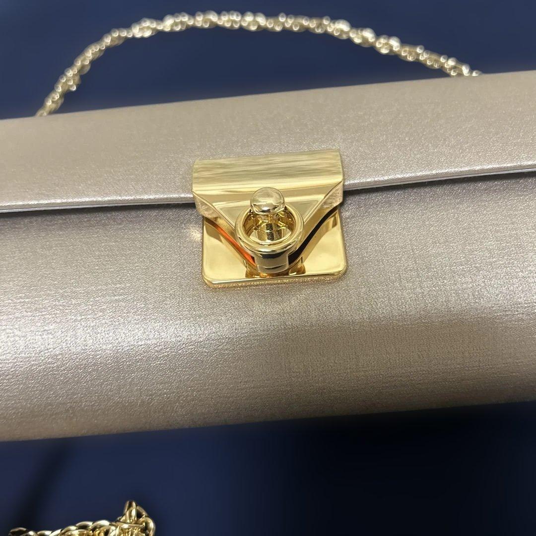 未使用級】現行 岩佐（SHINCA） メロウ サンドベージュ パーティーバッグ