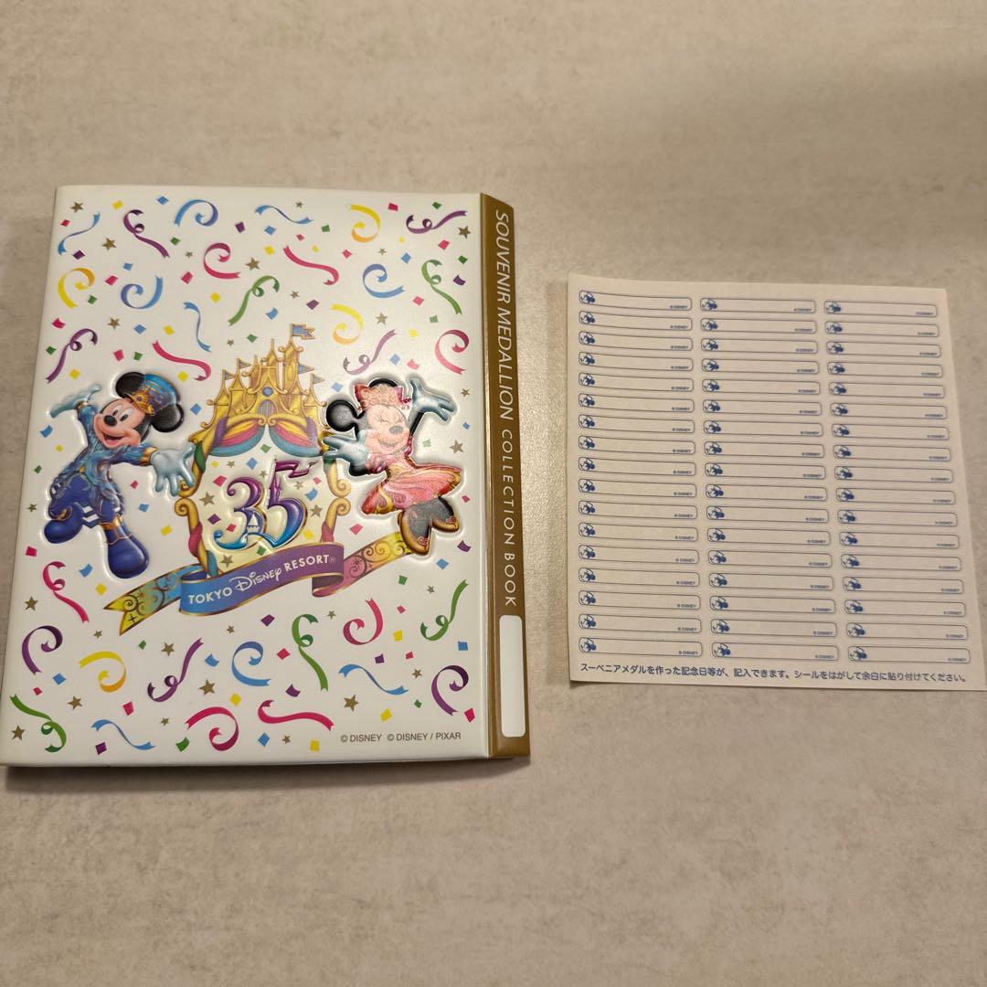 東京ディズニーリゾート 35周年スーベニアメダルケース - メルカリ
