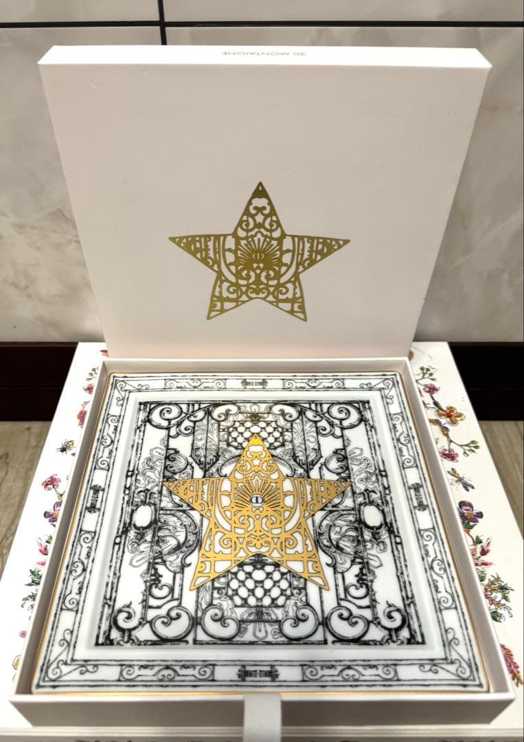 Christian Dior　クリスチャンディオール　スクエアプレート　角皿 Christian Dior（クリスチャン・ディオール） ミリラフォーレ 楕円皿