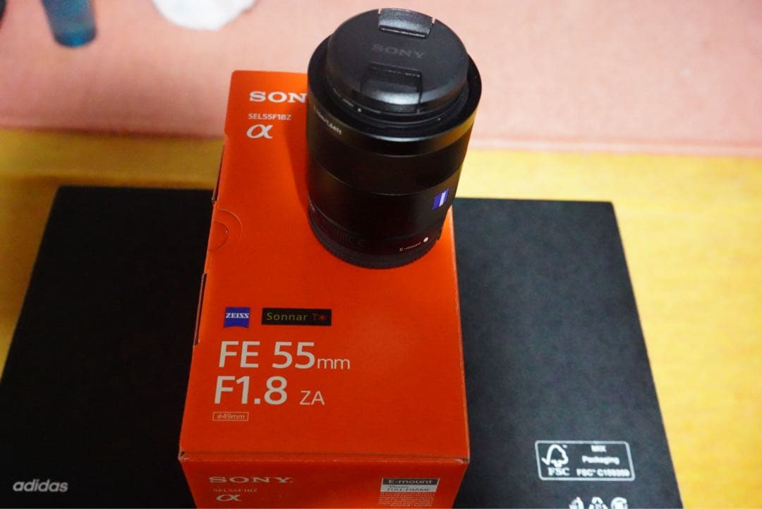 【美品】SONY FE 55mm F1.8 ZA SEL55F18Z Amazon.com : Sony 55mm F1.8 Sonnar T FE ZA Full Frame Prime Lens
