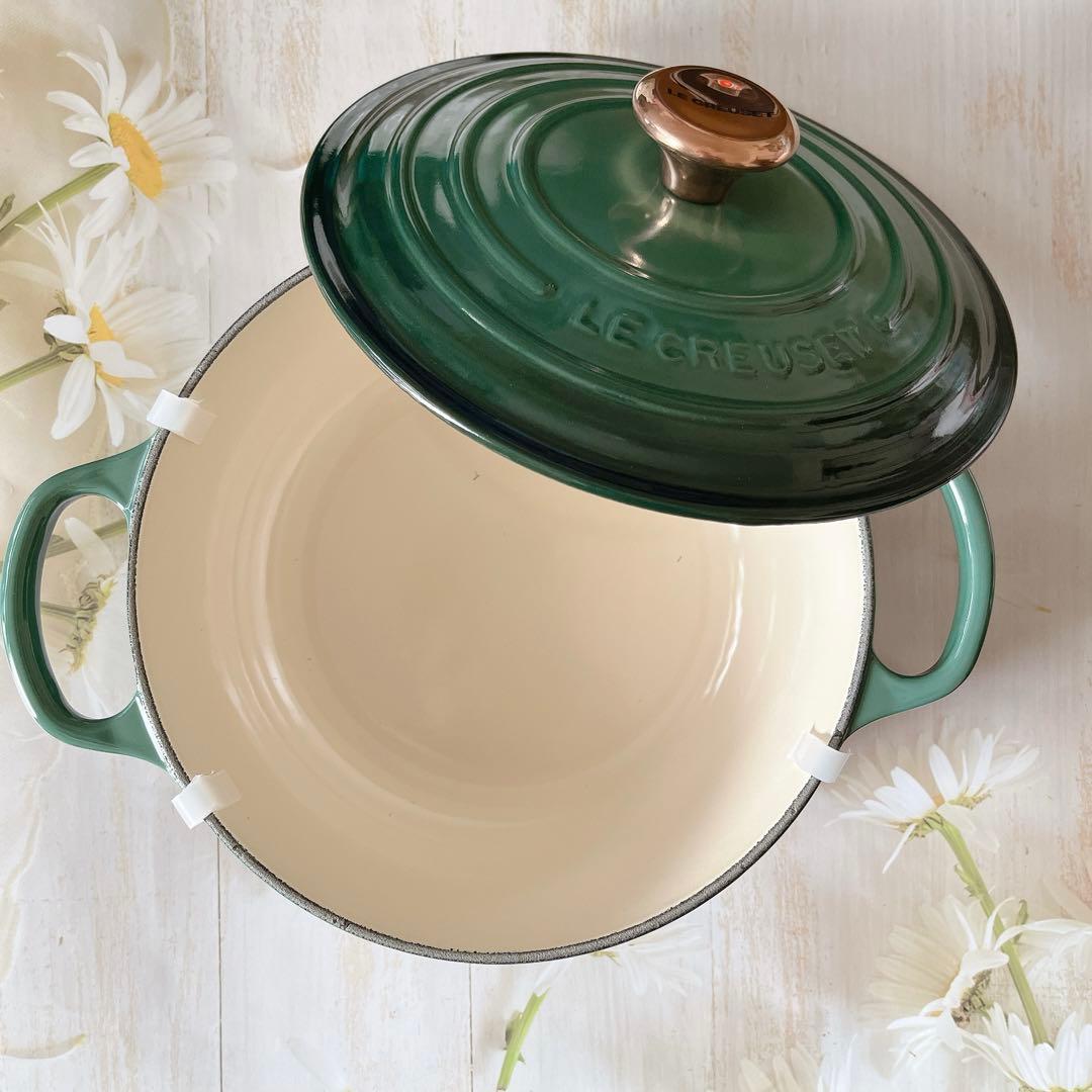 ♡ルクルーゼ アーティチョーク 20cm カッパーつまみ 緑 両手鍋 新品