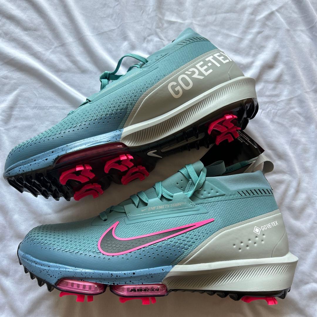 値下げ 新品未使用 30.0cm ナイキインフィニティ ツアーGTXゴアテックス