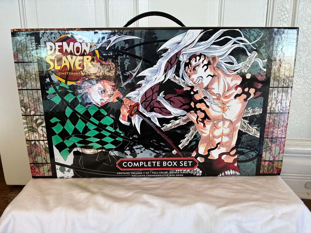 1/28迄 Demon Slayer CompleteBox 鬼滅の刃 英語全巻 - メルカリ