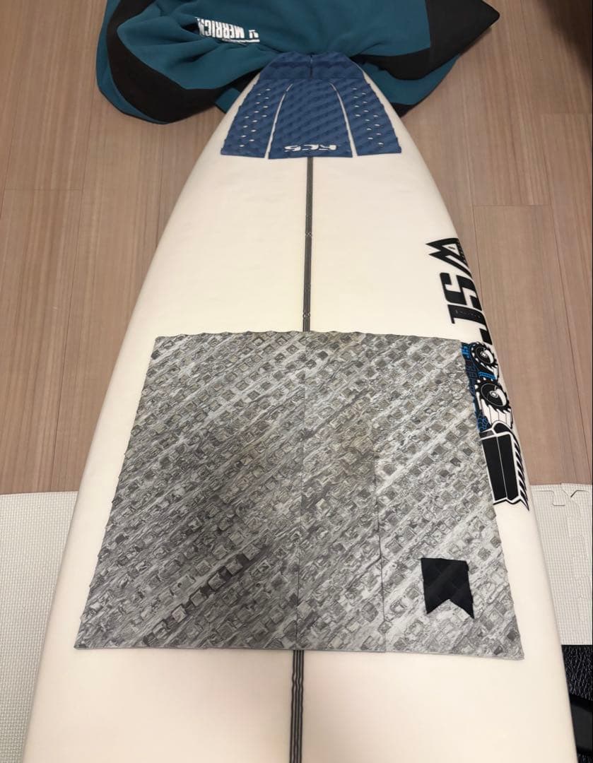 JS Monsta8【5'9 , 23.8L】