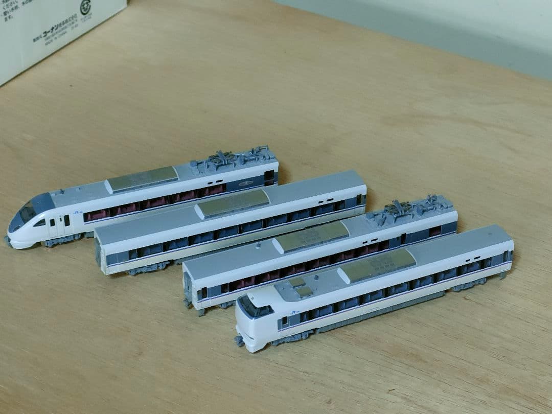 683系2000番　4両 KATO】683系2000番代・4000番代 サンダーバード（リニューアル車）2022