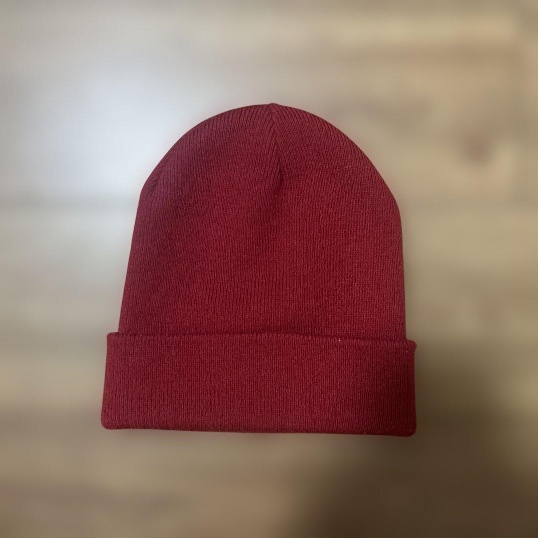 ケンタウロス健太着用‼️ NIKE 赤ビーニー - メルカリ