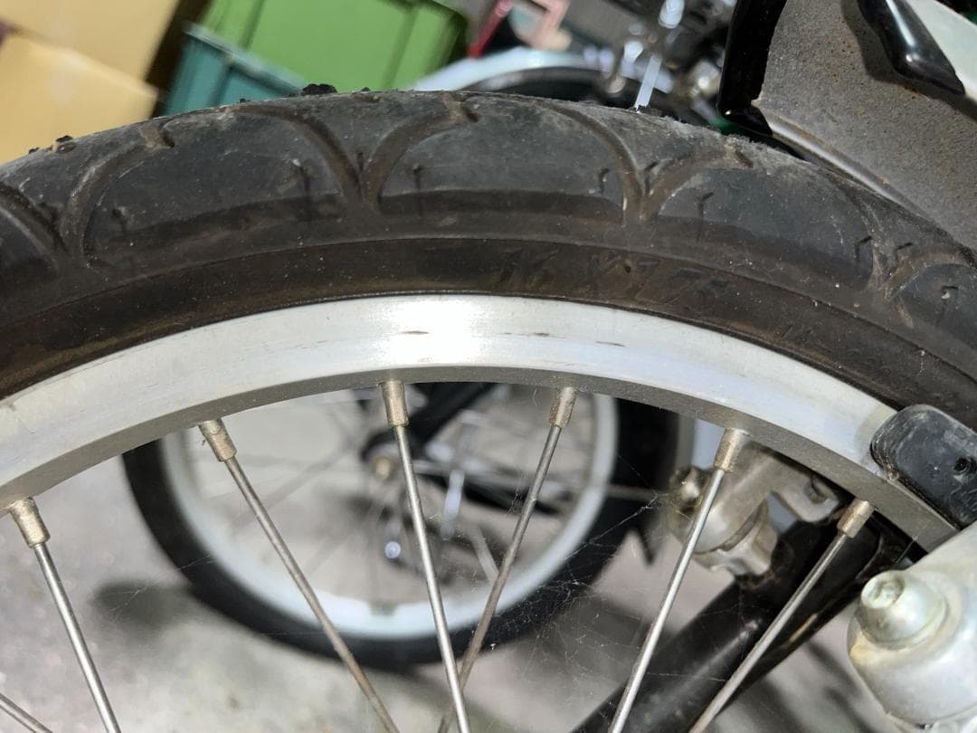 特価】三輪自転車 トライク 世界初！ パラレルリンクシステム採用 安定