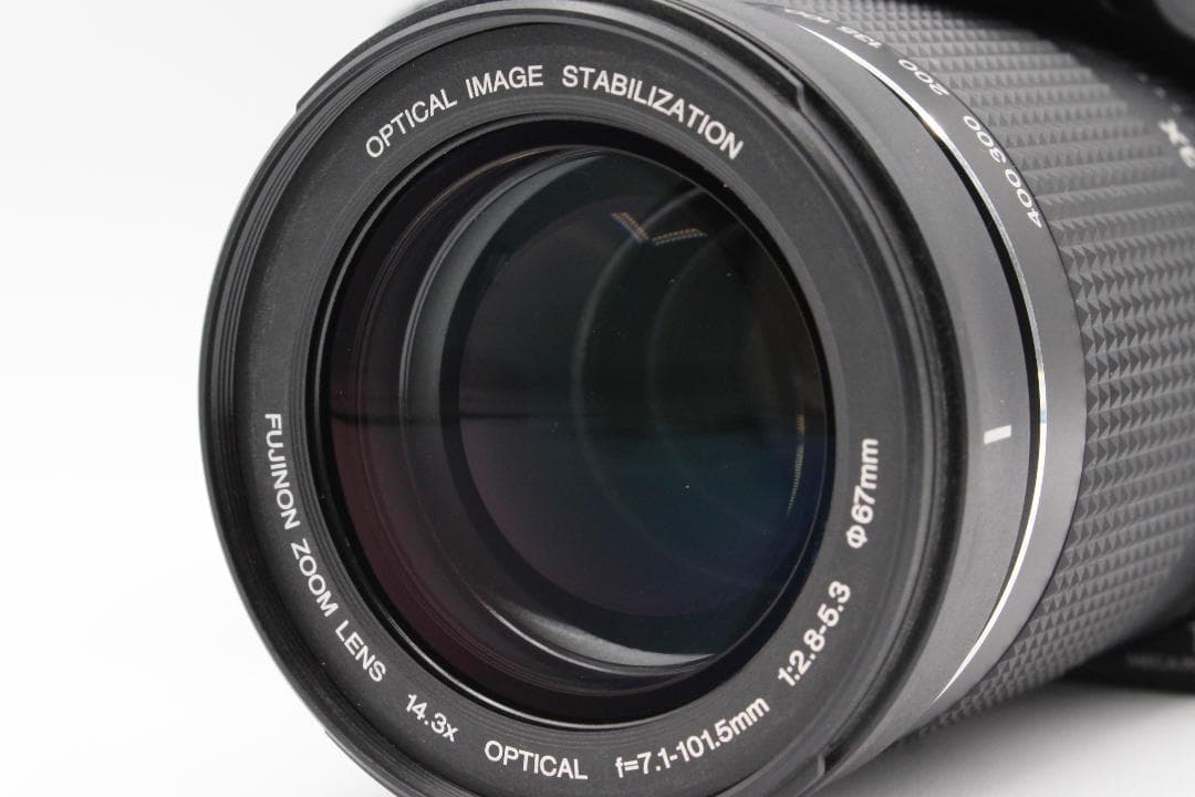 良品】FUJIFILM FinePix S100FS【遠くも近くも1台で♪】