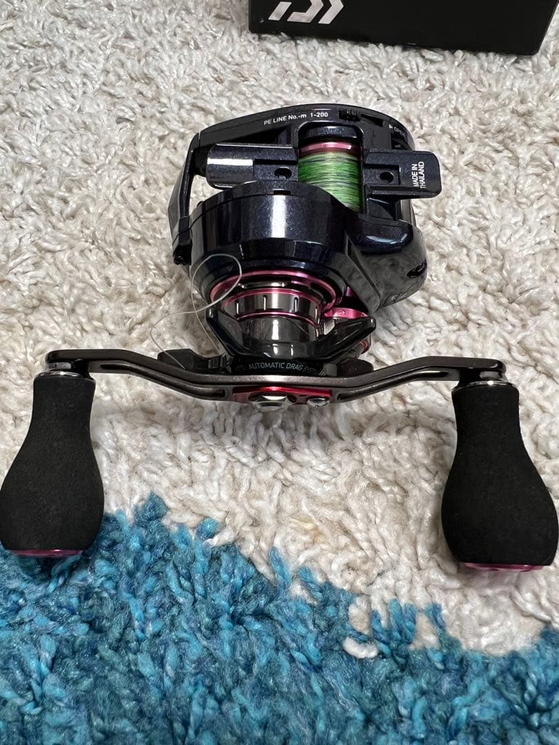 【値下げ】Daiwa 紅牙 TW 7.3R ベイトリール 美品