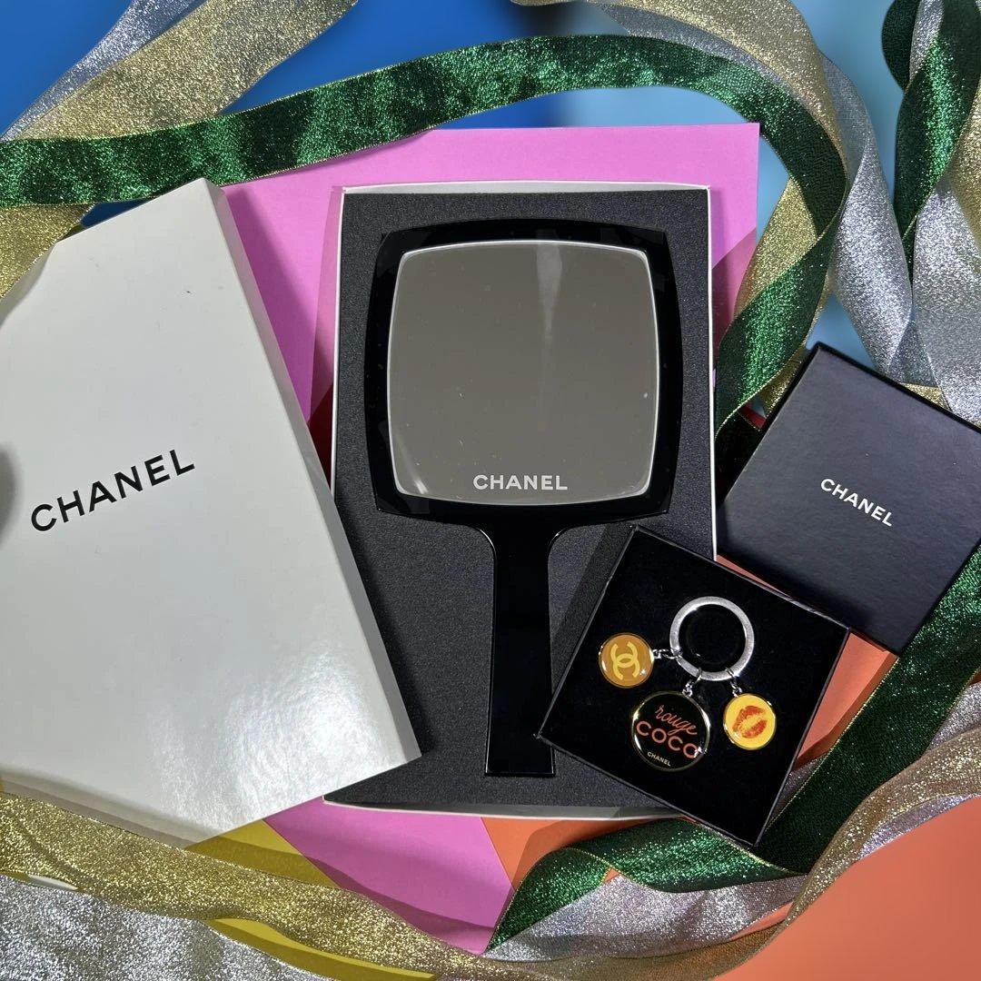 CHANEL BLACK 手鏡み　ルージュCOCOキーリング シャネル 未使用 手鏡 ミラー 鏡 ノベルティ ココマーク 【中古