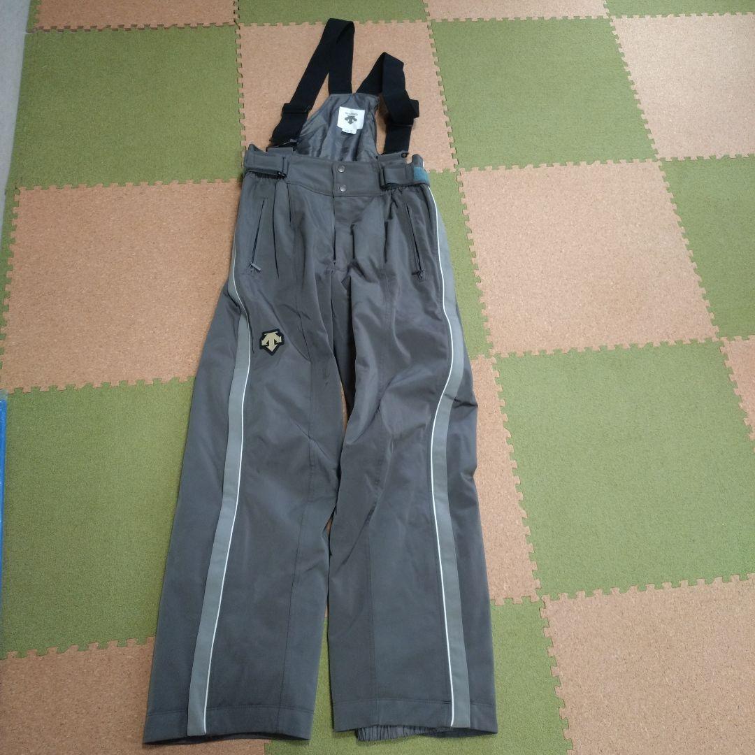 オガサカスキー別注品ウエア上下（ゴールドワッペン） DESCENTE製