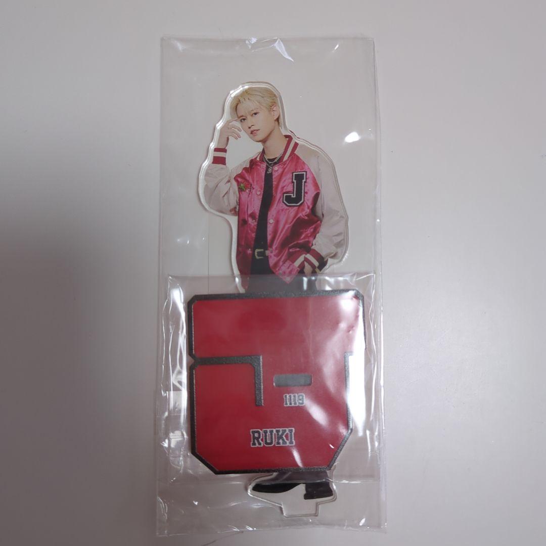 JO1 白岩瑠姫 アクリルスタンド 3点セット - メルカリ