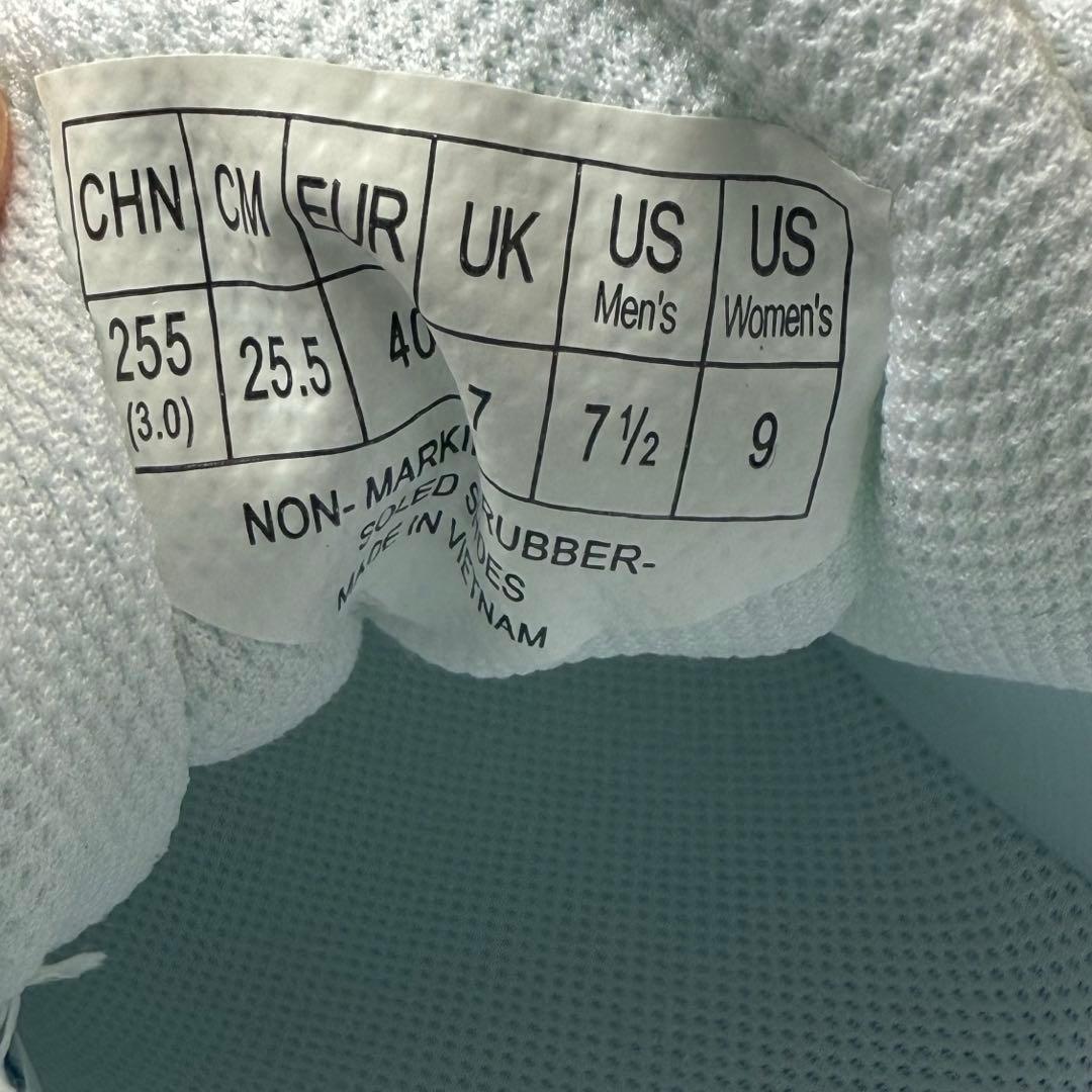 【新品】YONEX テニス パワークッションソニケージワイドGC 25.5cm