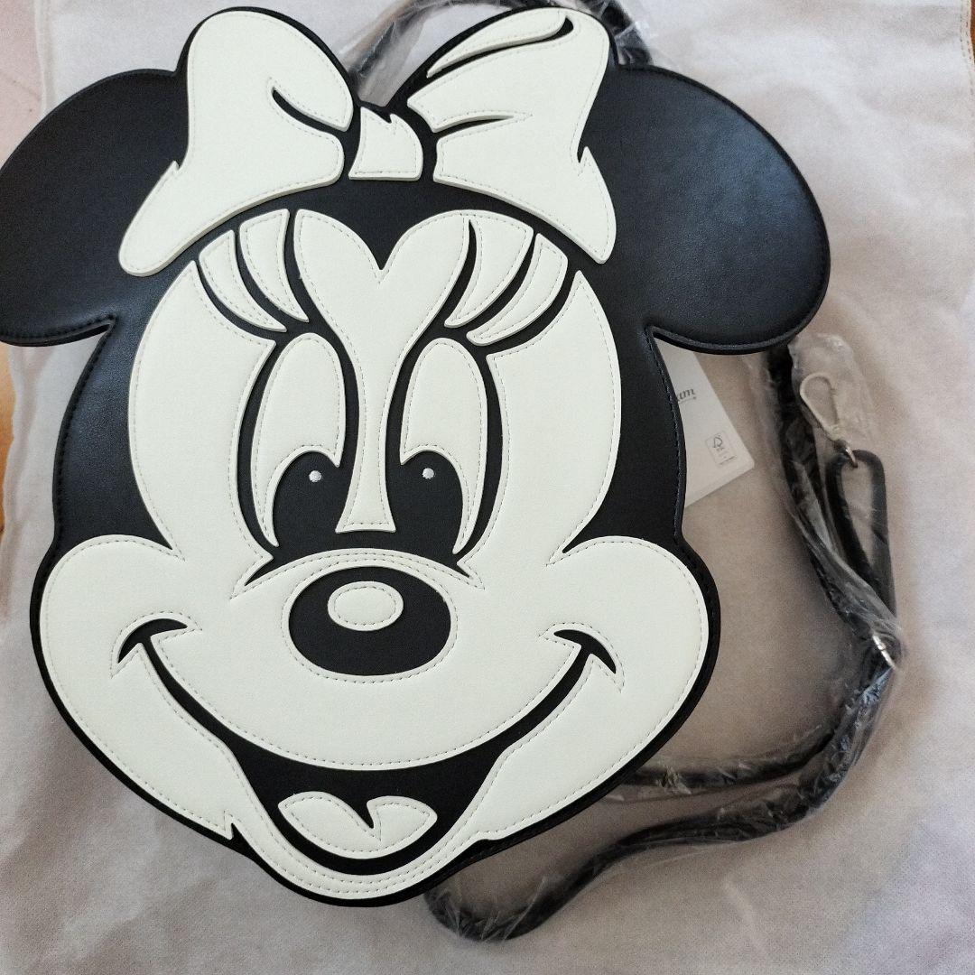 新品タグ付き アリーム ディズニーミニーモノトーンフェイスバッグ