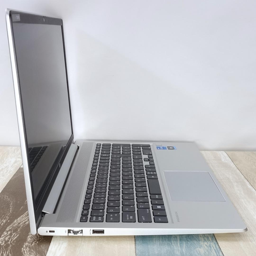 美品の東京生産✨10コアで神速の第12世代コアi5