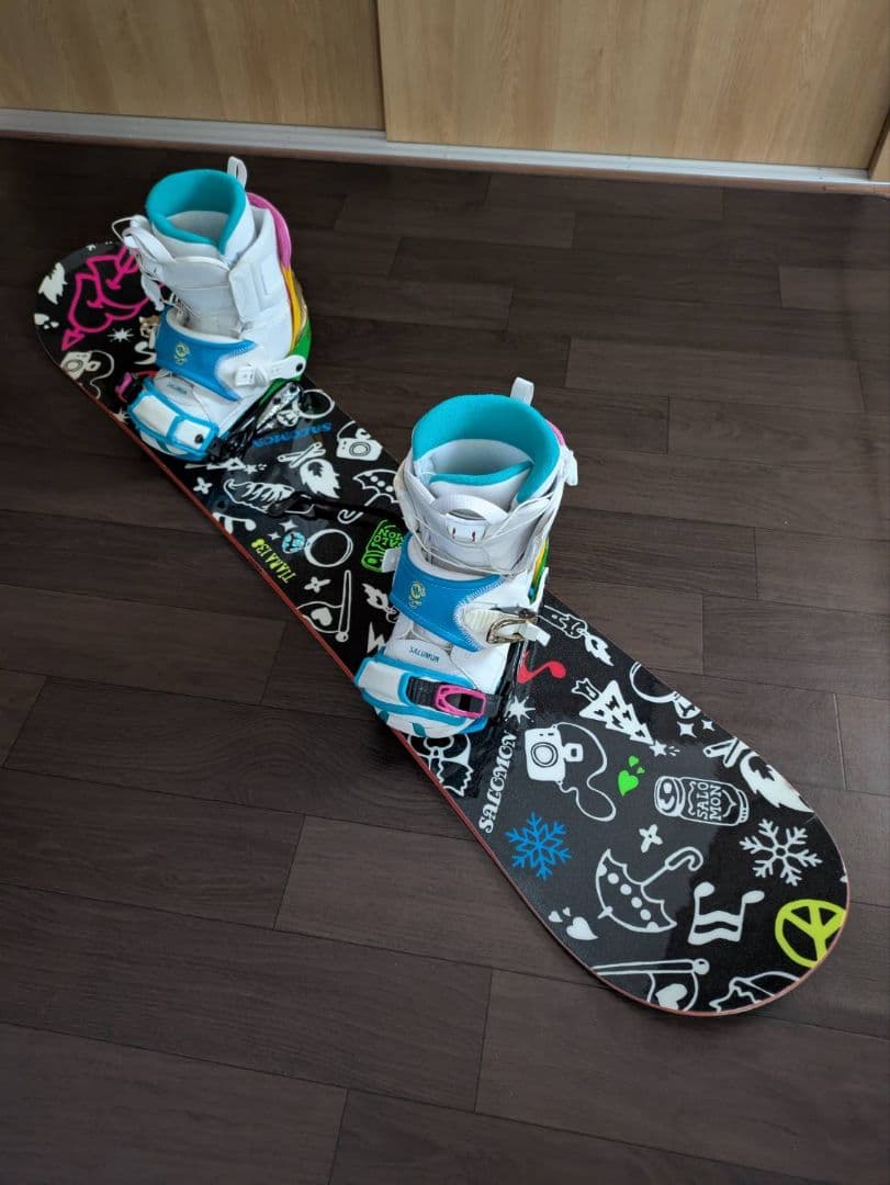 カラフル スノーボード ビンディング　ブーツ　ケース　リーシュの5点セット カラフル スノーボード ビンディング ブーツ ケース リー