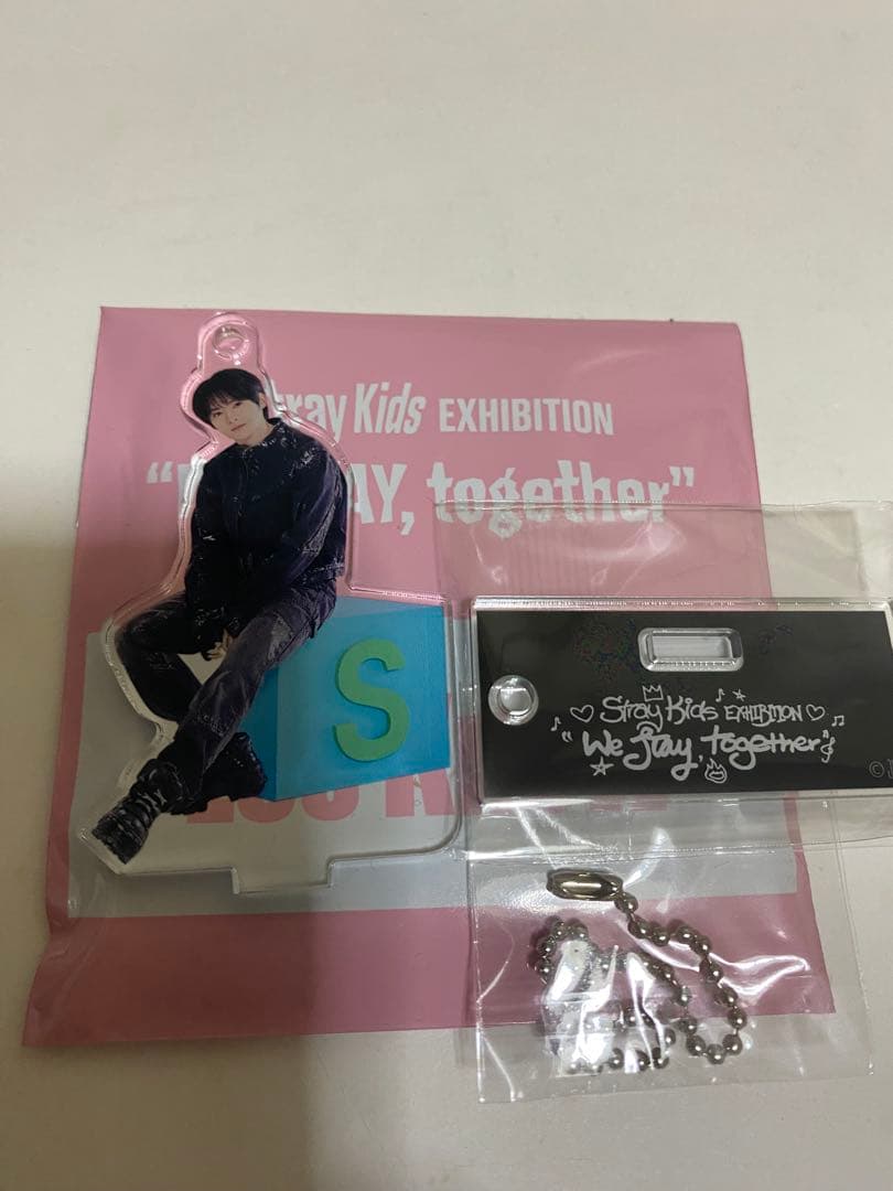 StrayKids EXHIBITION LeeKnow リノ アクスタ 展覧会 - メルカリ