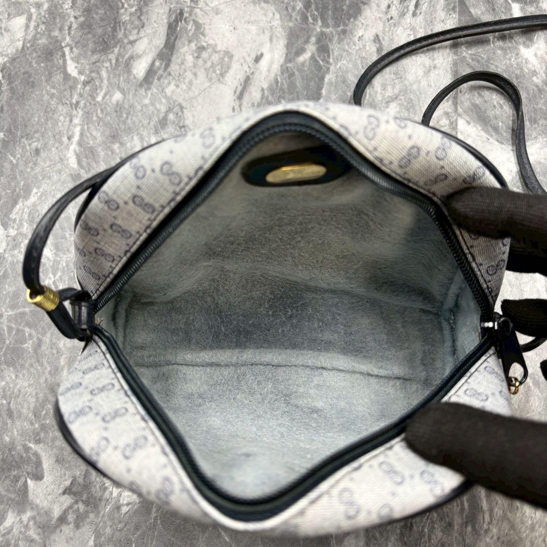 ✨美品✨GUCCI GG ショルダーバッグ ネイビー ロゴ ゴールド金具の通販