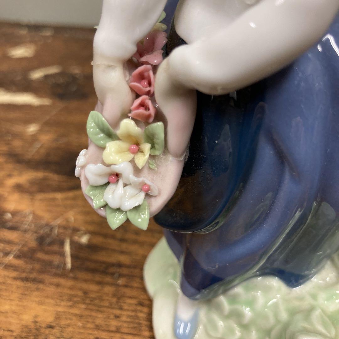リヤドロ LLADRO 陶器人形 置物 花と少女 綺麗な花ばかり - メルカリ
