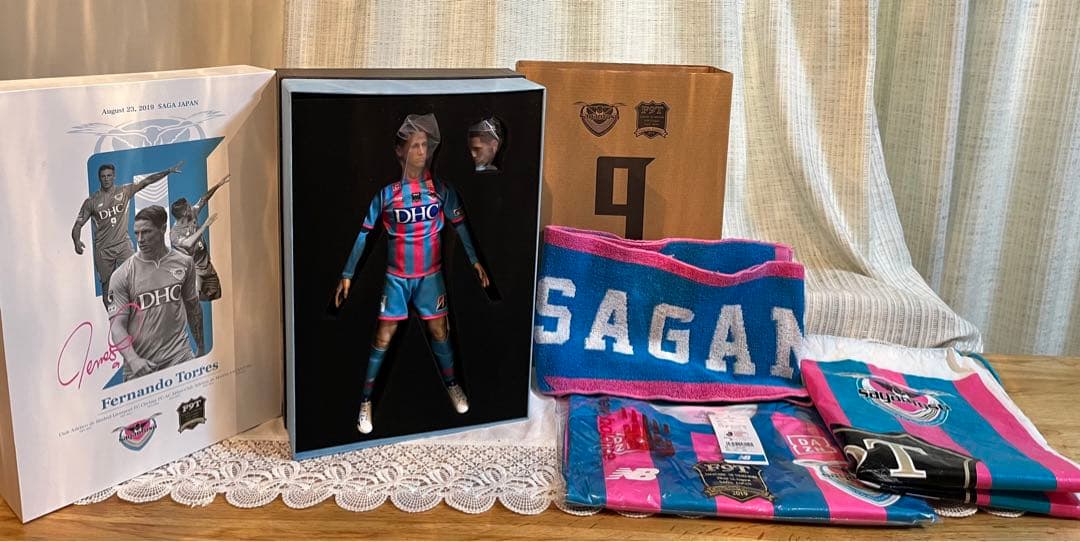 サガン鳥栖 フェルナンドトーレス スペシャル限定BOX 引退記念 - メルカリ