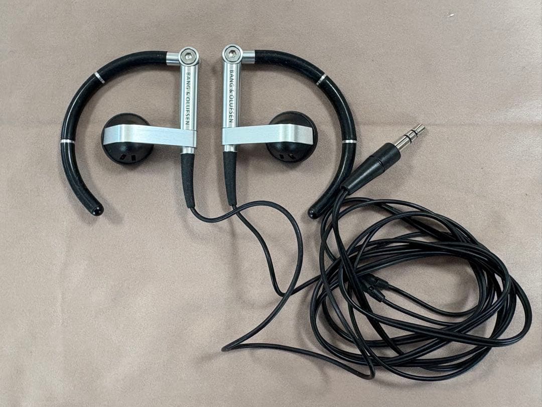 Bang & Olufsen BeoSound 2 プレイヤー＋A8 イヤフォン Bang Olufsen