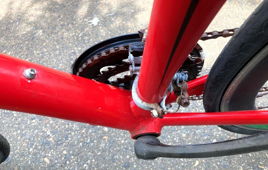 ジャンク：引取り限定】フェラーリ C7021ALTA クロスバイク