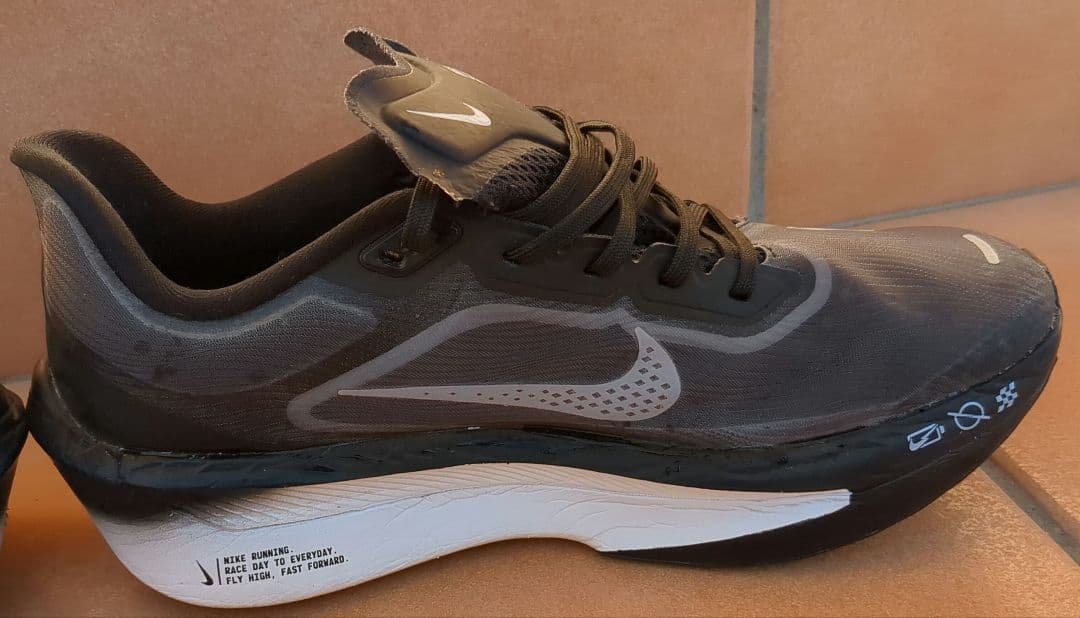 Nike ZoomFly6 25.5cm ズームフライ6