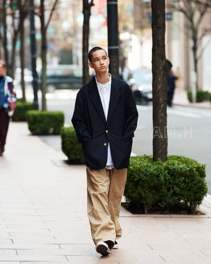 AH.H Beauty&Youthビッグブレザー 紺ブレ 長谷川昭雄 - メルカリ