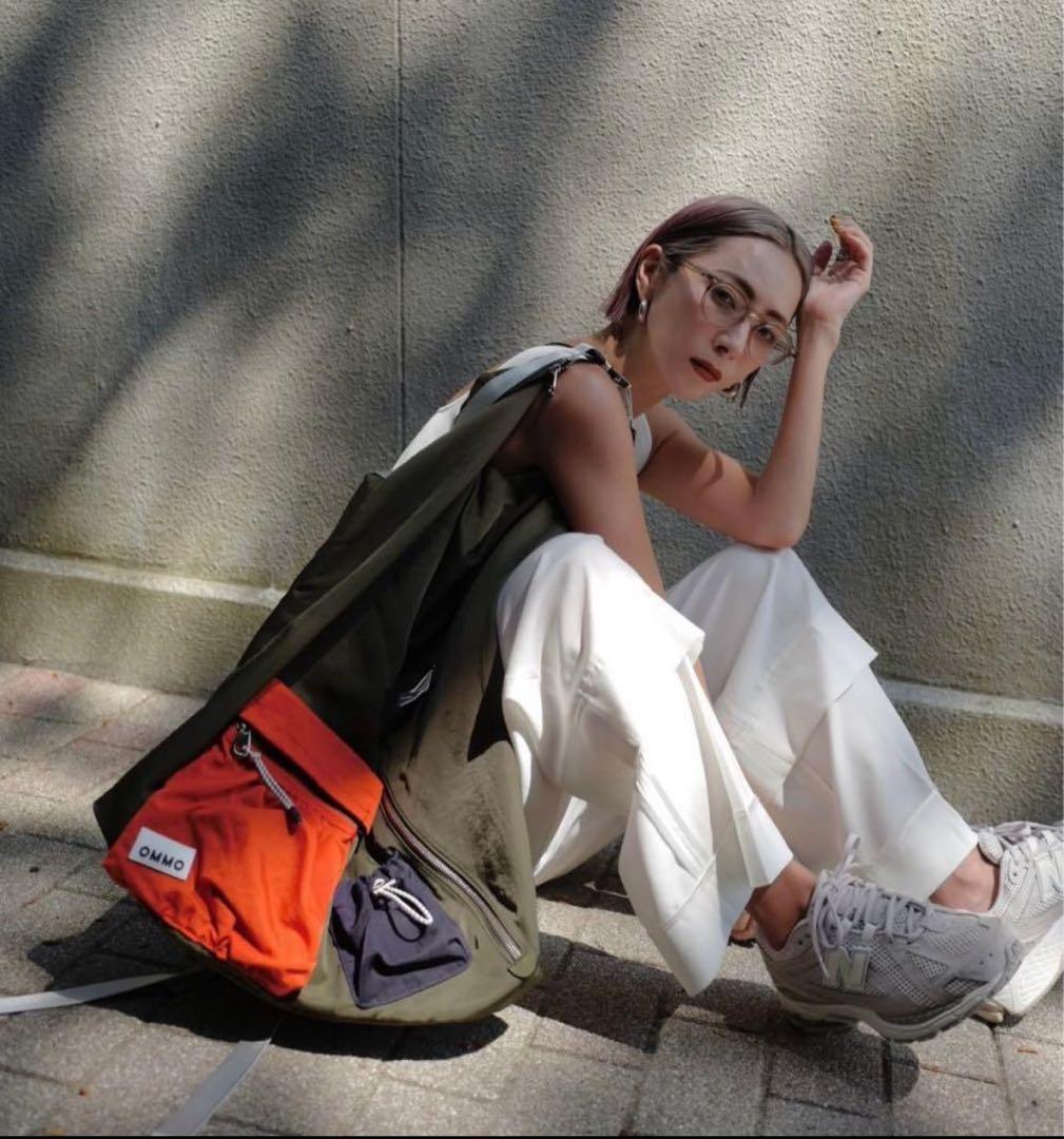 美品】OMMO W FACE BACK PACK リュック完売品 萩原桃子