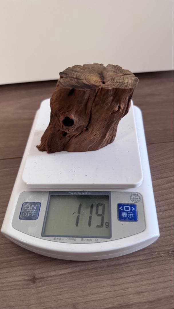 大名家傳來香木《伽羅木》家紋印　119g 香木　沈香　茶道具　ベトナム産