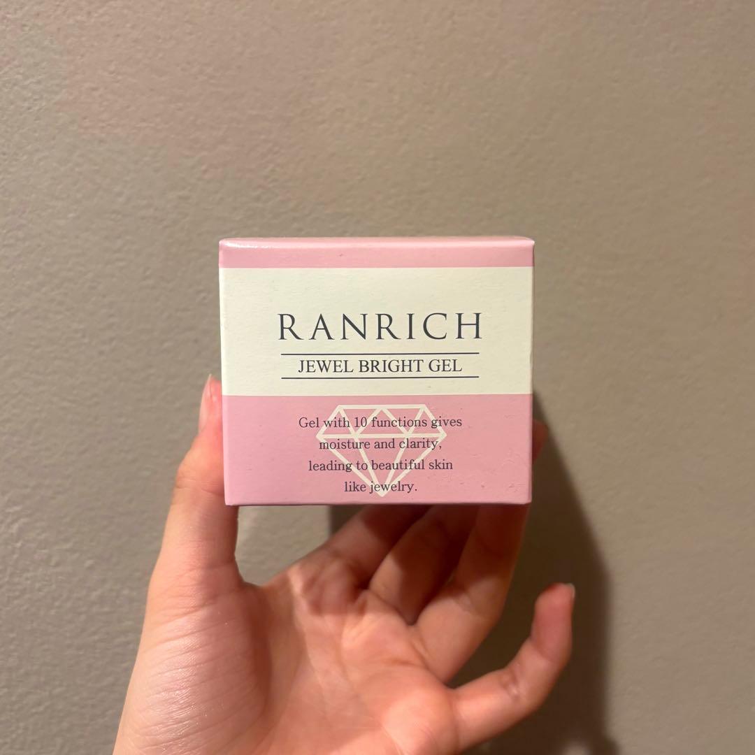 新品未開封 薬用 ランリッチ 美白オールインワン 宝石ジェル 50g 健康