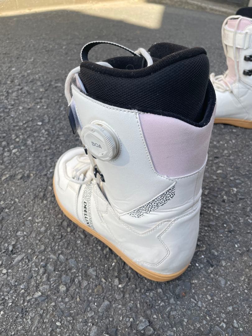 DEELUXE DNA 23-24モデル　26.5cm