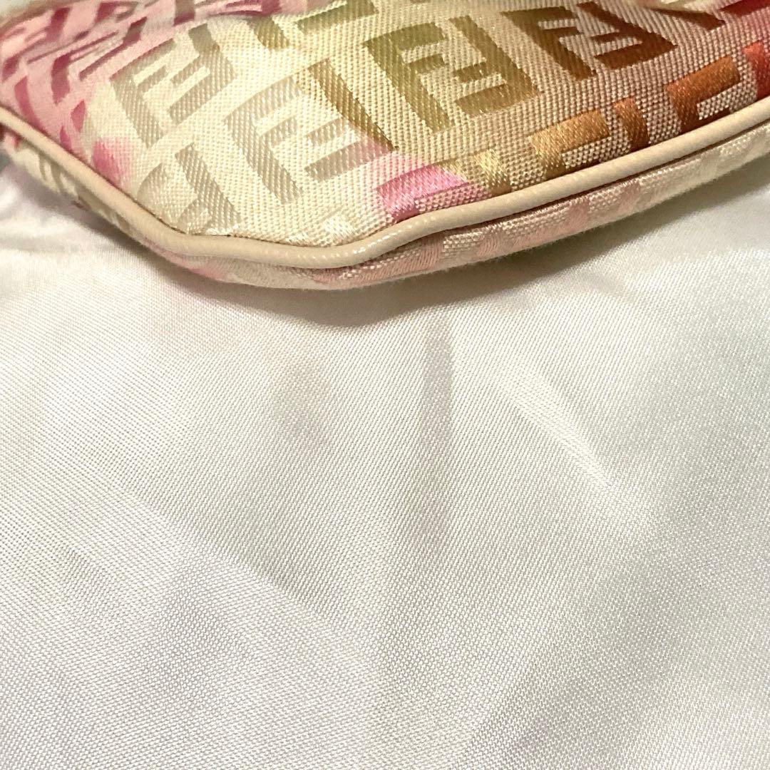 訳あり】FENDI ズッキーノ フローラ ピンク ポーチ 保存袋付き - メルカリ