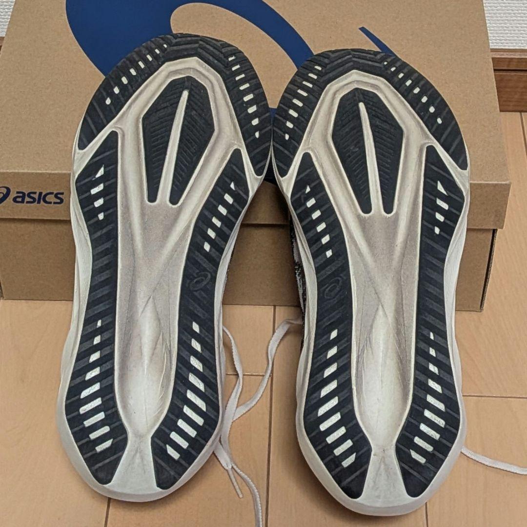 ASICS NOVABLAST5 【26.5cm！】