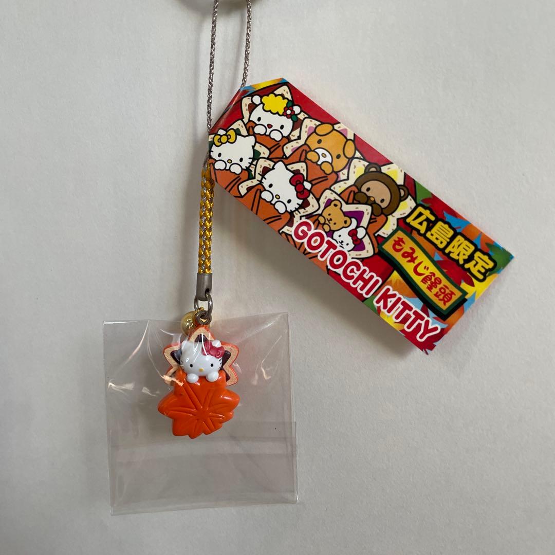 ご当地キティ】根付 広島 もみじ饅頭 - メルカリ
