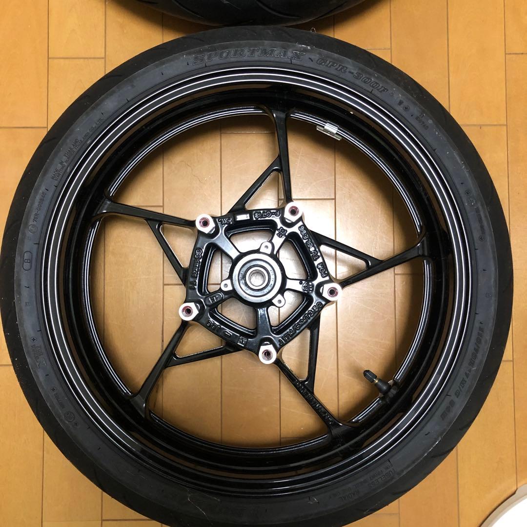 zx25r 純正ホイール 前後セット タイヤおまけ - メルカリ
