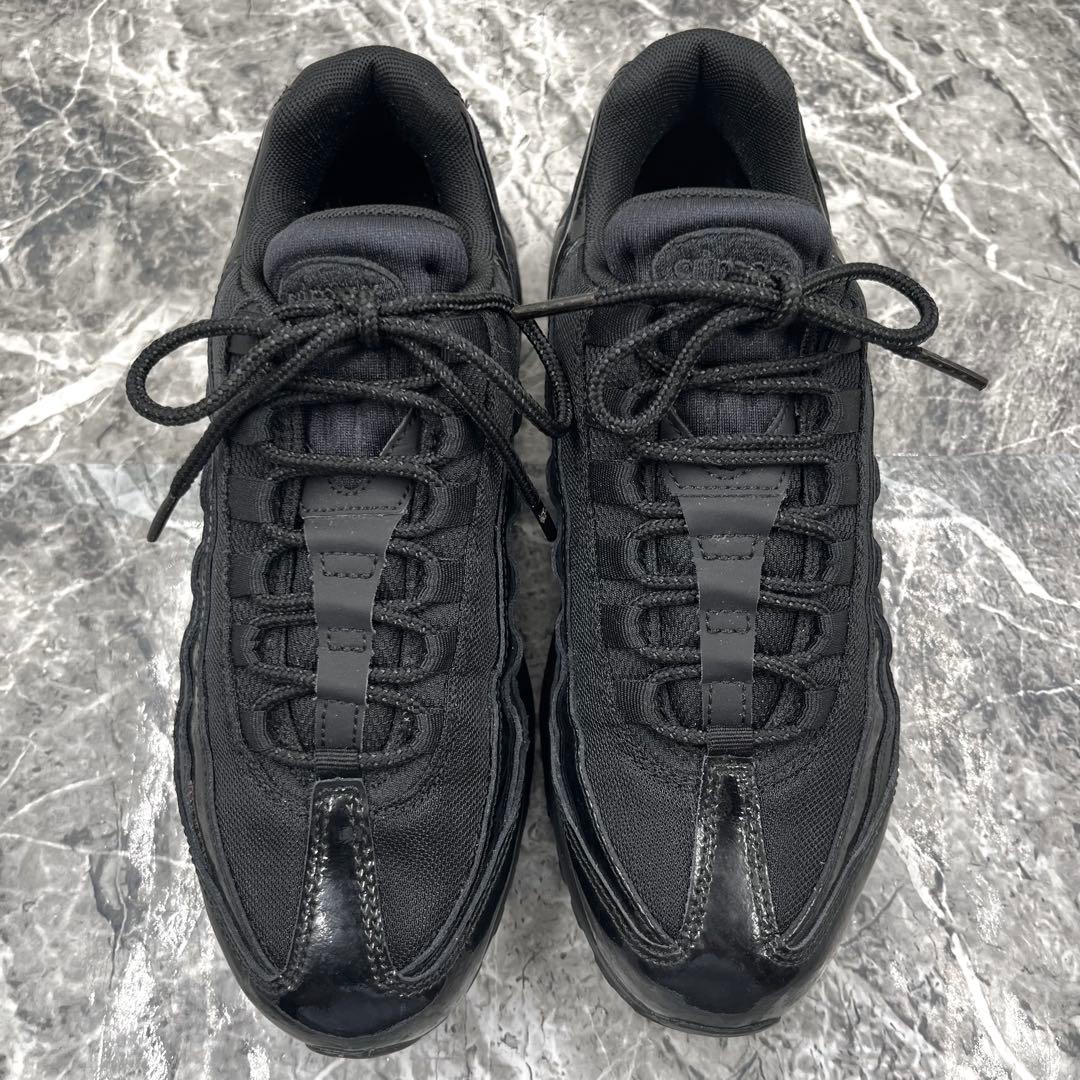 【美品】 ナイキ エアマックス95 トリプルブラック 24.5cm スニーカー