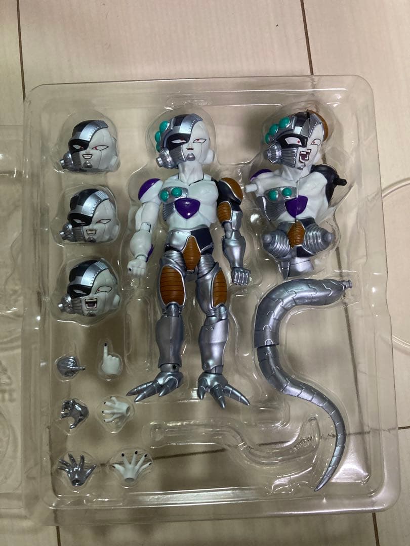S.H.Figuarts メカフリーザ フィギュアーツ ドラゴンボール　魂ウェブ