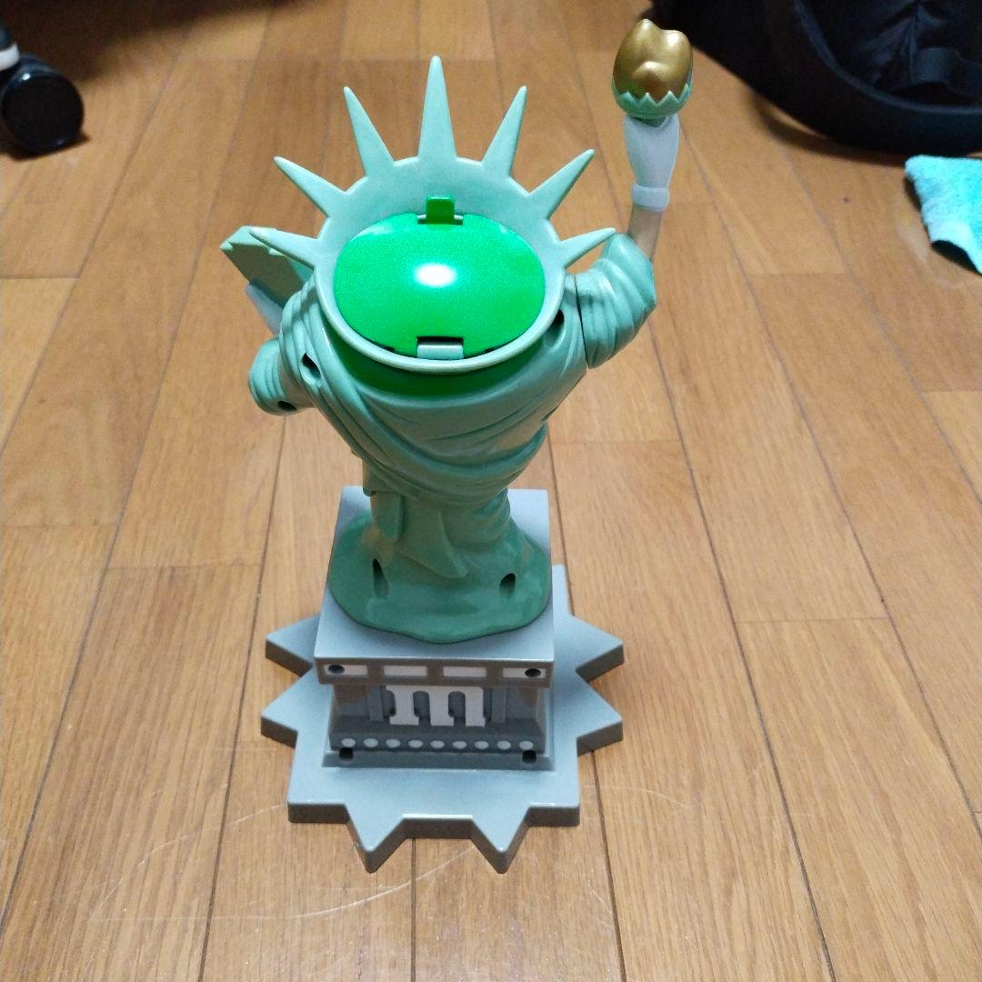 エムアンドエムズ NY限定 ディスペンサー 自由の女神 - メルカリ