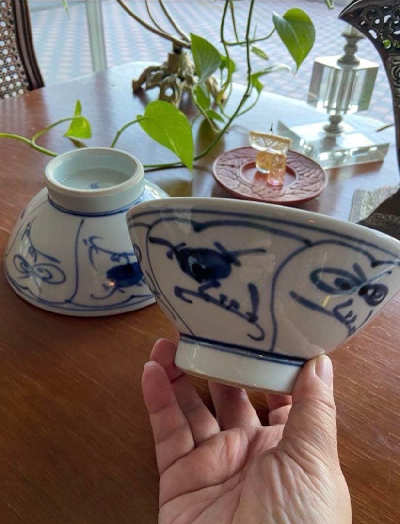 砥部焼　砥部窯　青い手描き模様の陶器飯碗　丼　7個 砥部焼 陶彩窯 古砥部文 どんぶり 大 花垣文 青｜和食器通販 四季折折