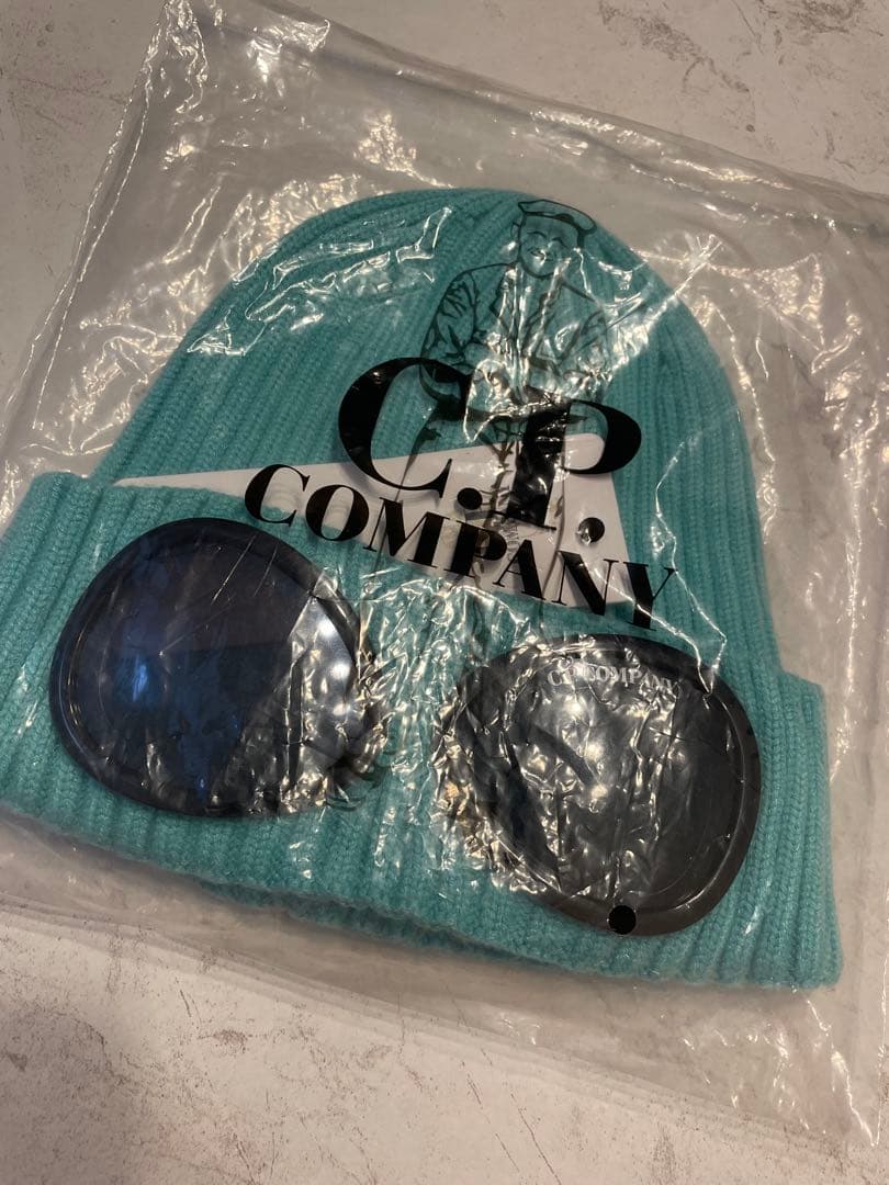 C.P.COMPANY 未使用 コットン ビーニー キャップ ニット帽 ゴーグル