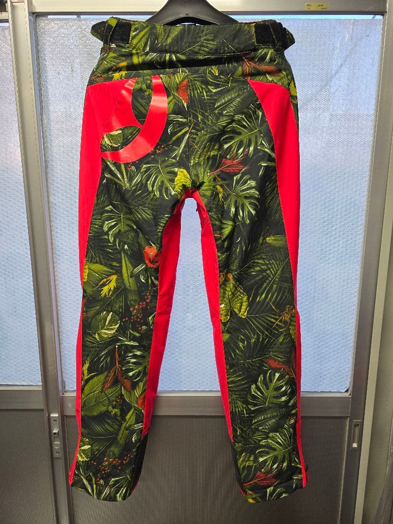 オガサカチーム スキーウェア type Mー1