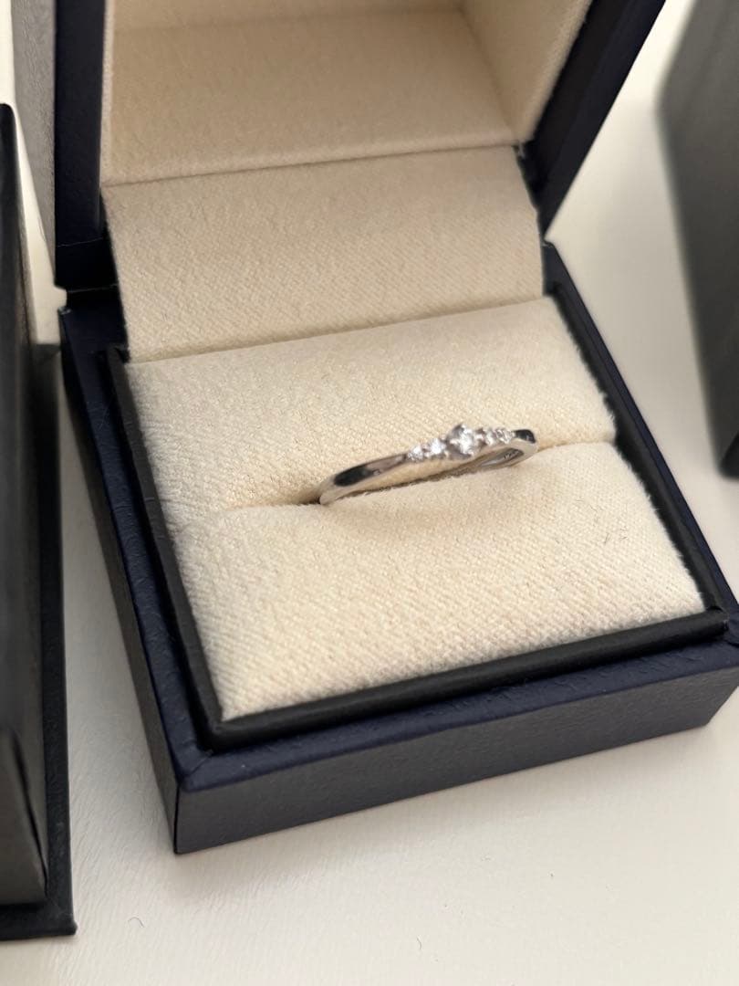 miico 再出品 ヴァンドーム青山プラチナリング 9号 美品 miico様専用 再出品 ヴァンドーム青山プラチナリング 9号 美品 - メルカリ