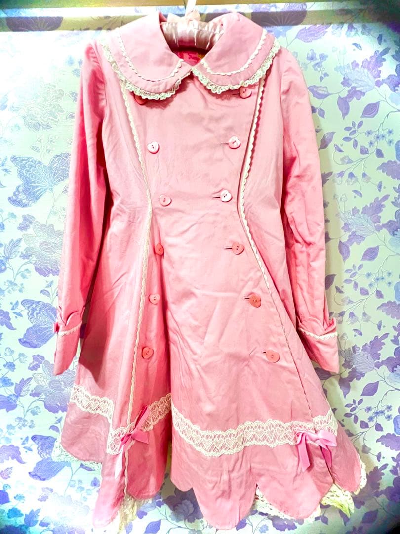 る*る様 Angelic Pretty ハートスプリングコート 春物 旧タグ 貴 angelic pretty lovelyハートポケットコート - メルカリ