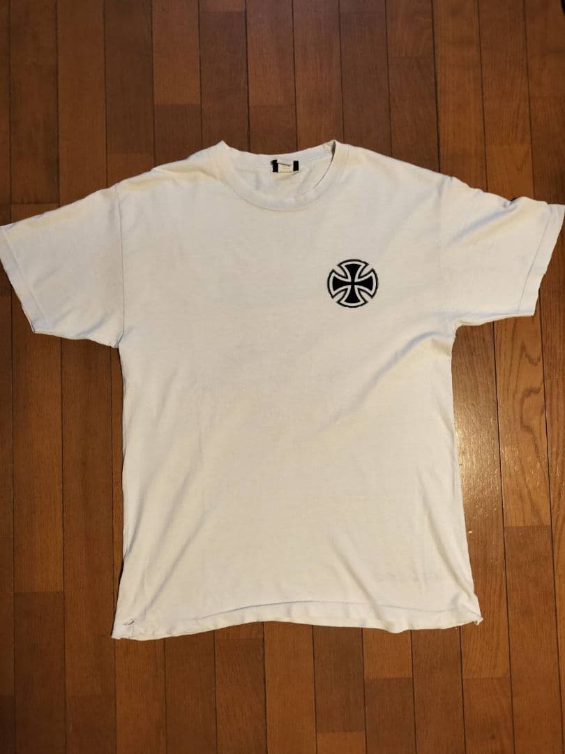 INDEPENDENT Tシャツ インディペンデント nhsタグ - メルカリ